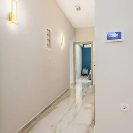 Chania Golden Bliss Apartment *